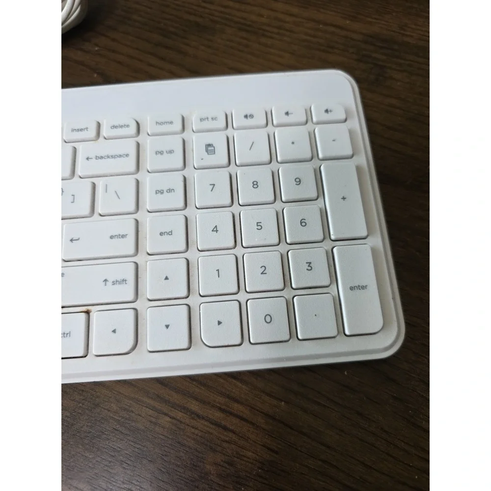 HP‎ KBAH21 USB Wired Super Slim Thin White PC Keyboard Lightweight Z1